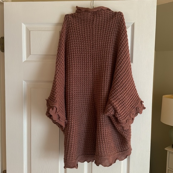 Anthropology open soft knitted sweater - Picture 4 of 7